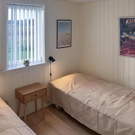 Дом отдыха Two-bedroom 07 *