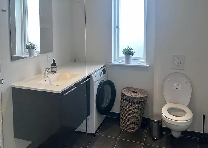 Two-Bedroom Holiday Home Ringkobing 07 *